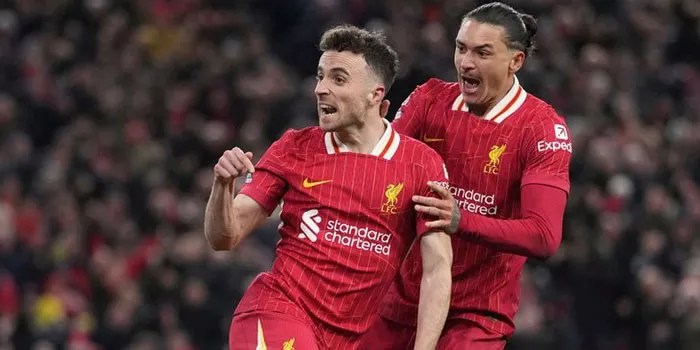 Arne Slot Puji Ketangguhan Liverpool di Tengah Kesulitan