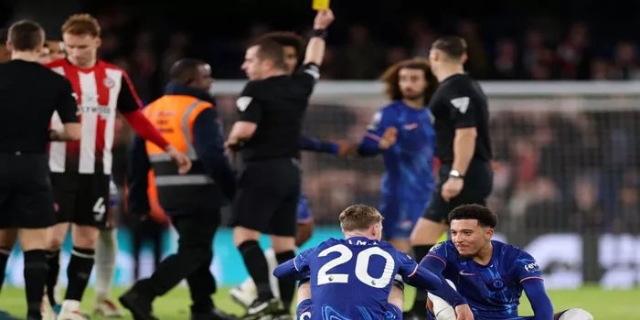 Ini Alasan Cucurella Terima Kartu Merah Setelah Chelsea Vs Brentford