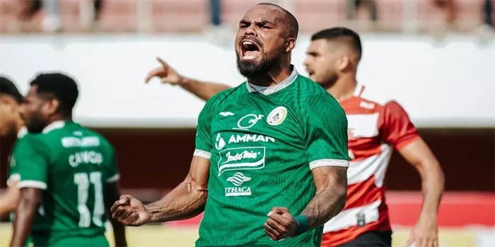Arema FC Kehilangan Thales Lira Karena Cedera Serius