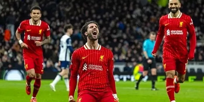 Jamie Redknapp Mengungkap Rahasia Kekuatan Liverpool yang Sulit Dihadang