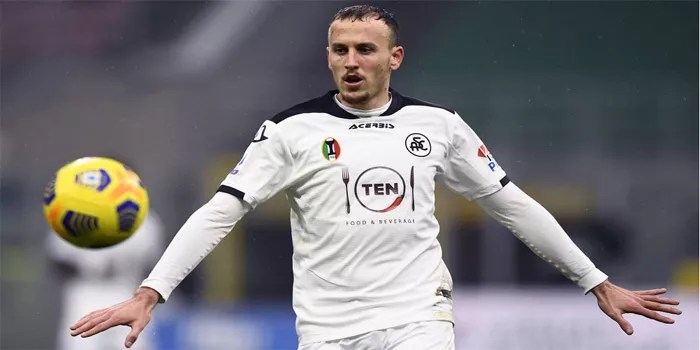 Juventus dan Inter Milan: Ardian Ismajli Jadi Incaran Dua Klub Besar