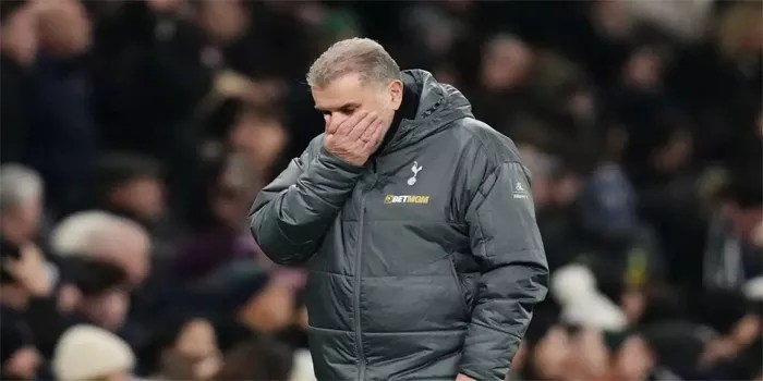 Krisis! Ange Postecoglou Terpaksa Turunkan Radu Dragusin yang Cedera