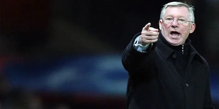 Sir Alex Ferguson Marah Suruh Pemain MU Pensiun Aja!