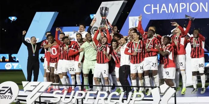 AC Milan Merayakan Pesta Juara Supercoppa Italiana 2025!