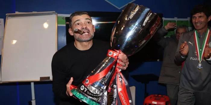 Conceicao Membawa Trofi Pertama AC Milan Hanya Dalam 8 Hari