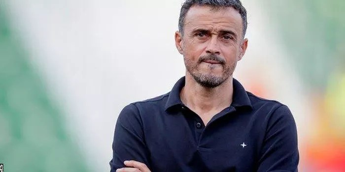 Luis Enrique Tanggapi Kolo Muani di MU dengan Nyeleneh​