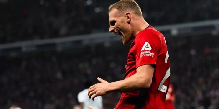 Menpora Bantah Rumor Mitchel Bakker, Timnas Bidik Dua Pemain Belanda!