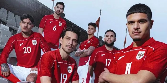Jersey Baru Timnas Indonesia Buat Indra Sjafri dan Pelatih Eropa Terpukau!