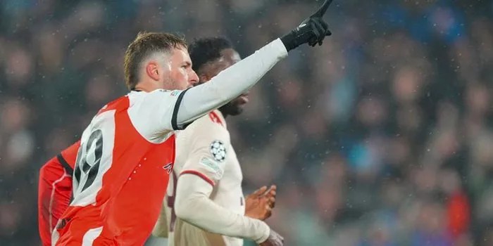 Feyenoord Tolak Tawaran AC Milan untuk Santiago Gimenez!