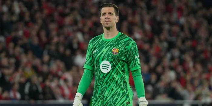 Keputusan Tersulit Hansi Flick Tentang Wojciech Szczesny Sebagai No. 1