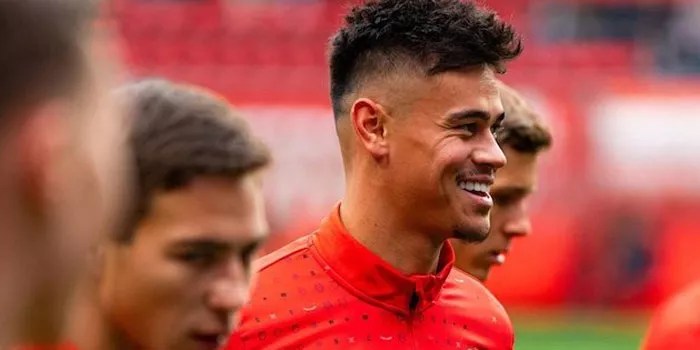 Mees Hilgers Pulih dan Siap Tampil Lagi Bersama FC Twente