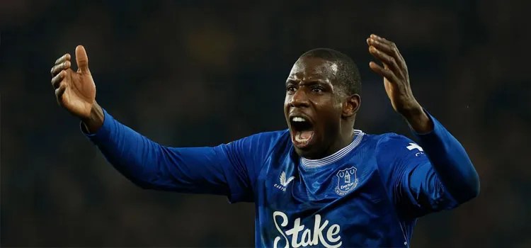 Liverpool, Everton Mengutuk Pelecehan Rasis Terhadap Abdoulaye Doucoure