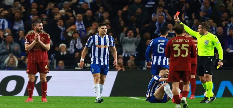 Roma Ditahan di Porto, Galatasaray Dihancurkan di Alkmaar