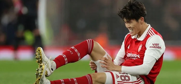 Pemain Arsenal Takehiro Tomiyasu Absen Hingga Akhir Tahun Usai Operasi Lutut