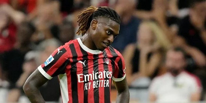 Rafael Leao Di Transfer, AC Milan Buka Negosiasi?