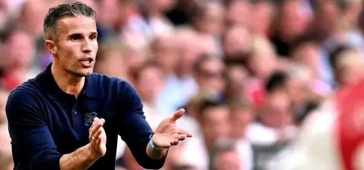 Robin van Persie Dikukuhkan Sebagai Pelatih Kepala Feyenoord