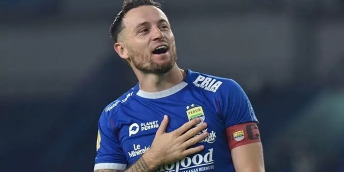 Pesan Marc Klok Kepada Bobotoh Usai Persib Dikalahkan Persebaya
