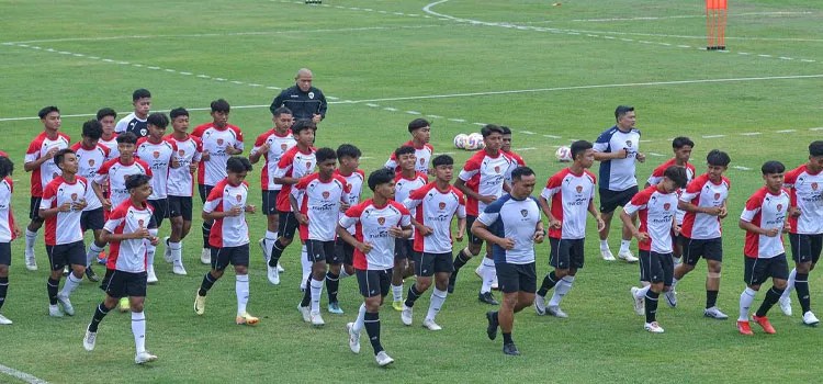 Timnas Indonesia U-17 Sebelum ke Pertandingan Piala Asia U-17 2025, akan Digembleng di Dubai!