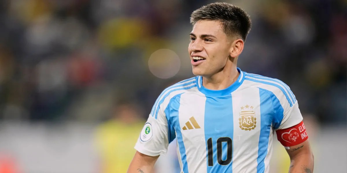 Man City Menunggu Keputusan Tentang Masa Depan Claudio Echeverri