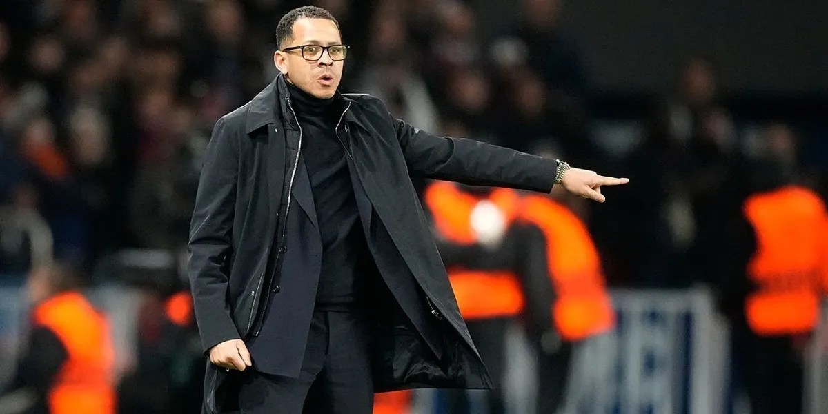 Liam Rosenior Pede Chelsea Masih Bisa Lolos ke Liga Champions