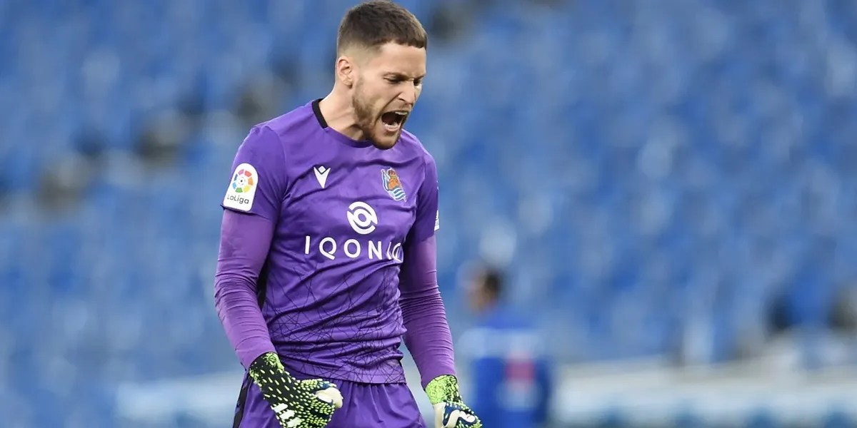 Barcelona Berburu Kiper Baru! Alex Remiro Jadi Target Utama
