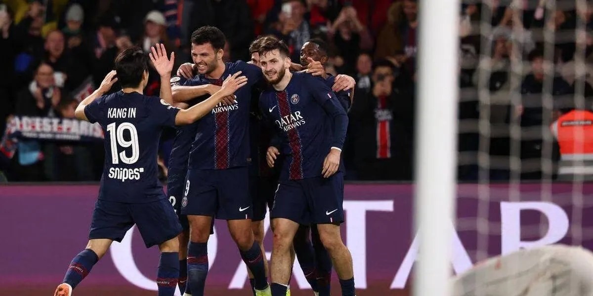 PSG Hajar Nice! Luis Enrique Puas dengan Eksperimen Posisi