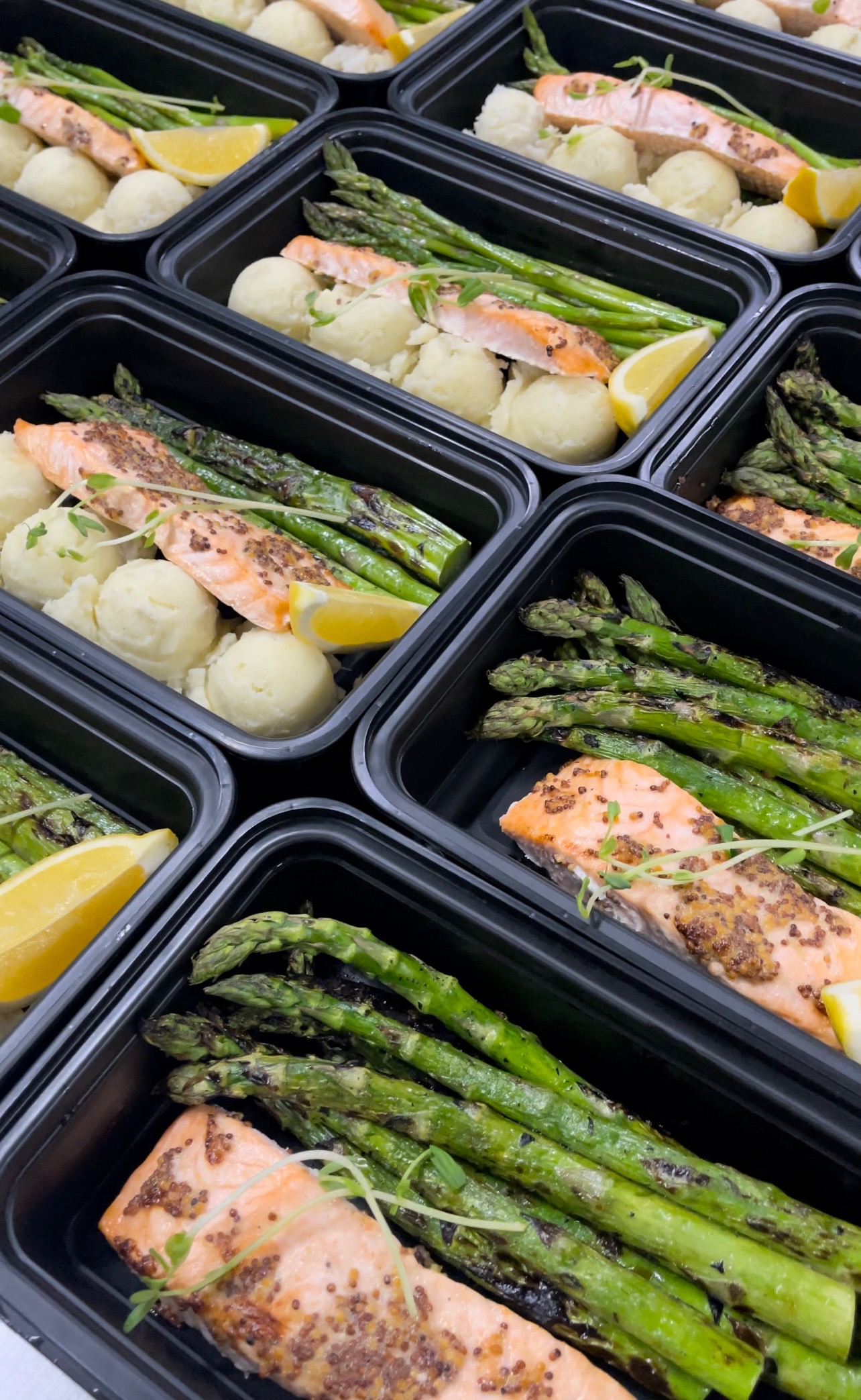 Baked Mustard Glazed Salmon, Steamed Broccoli Thyme 2 Eat