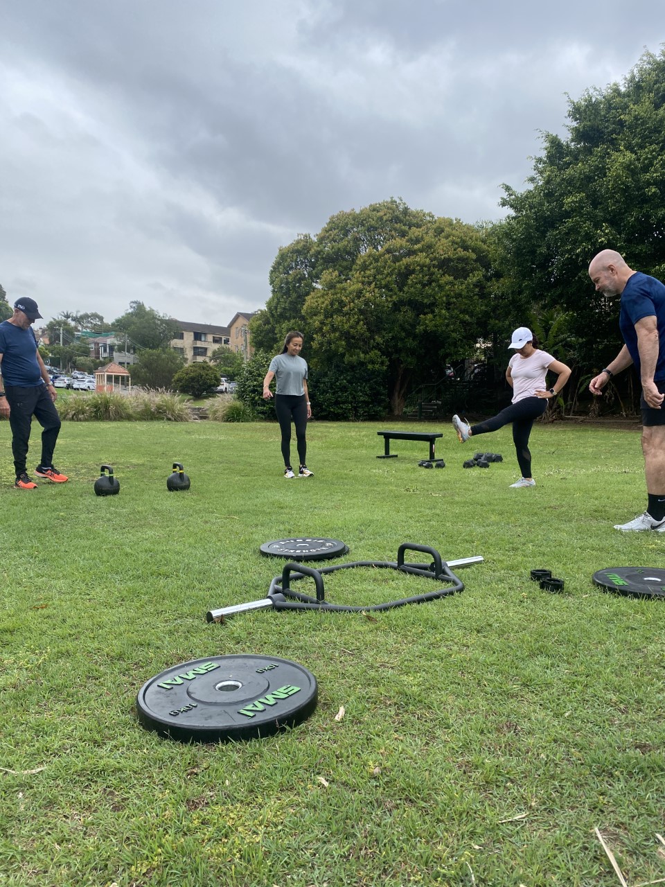 Group Training with a PT. Groups and 1 to 1 sessions