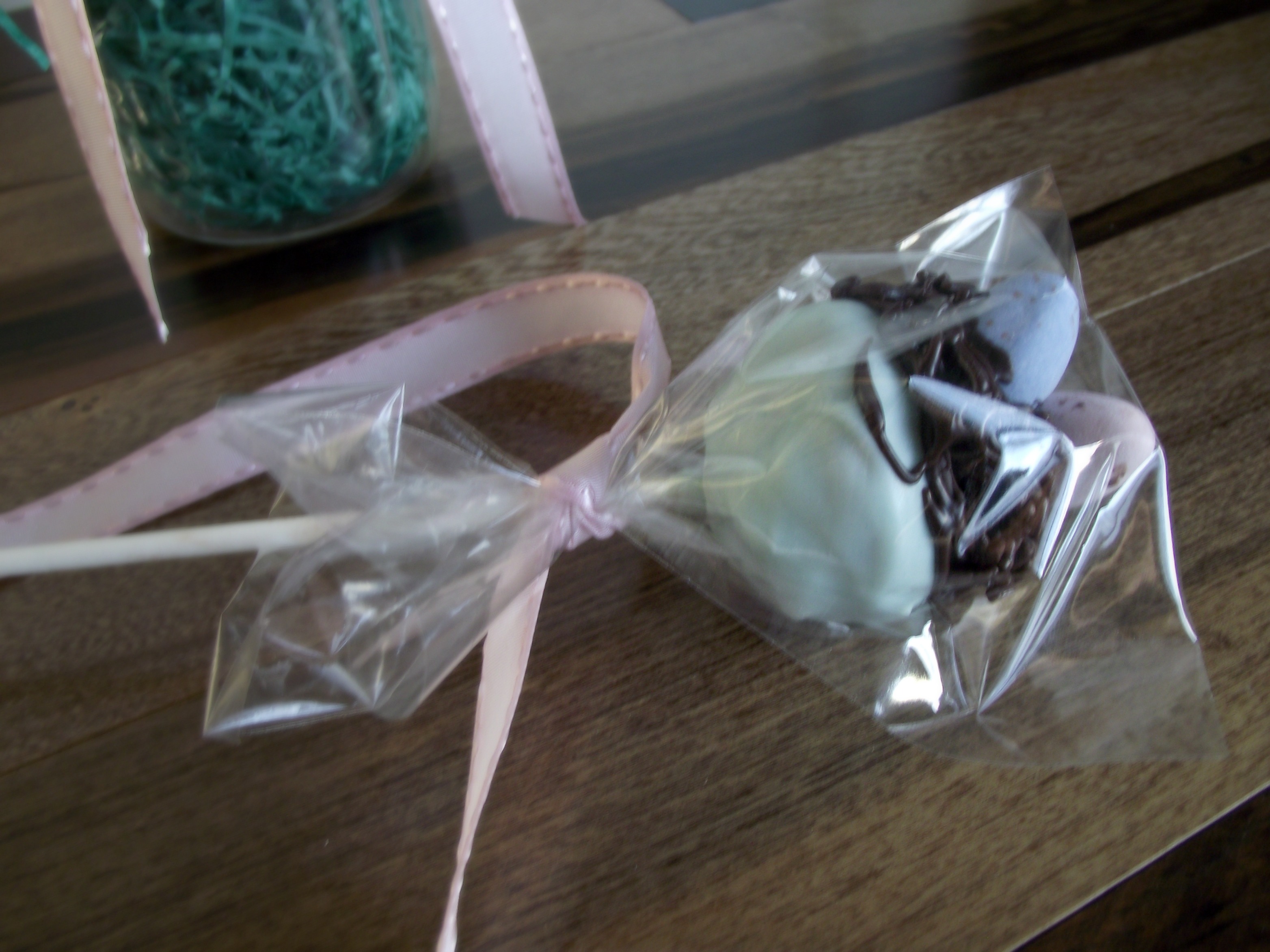 Bird's Nest Cake Ball Pops