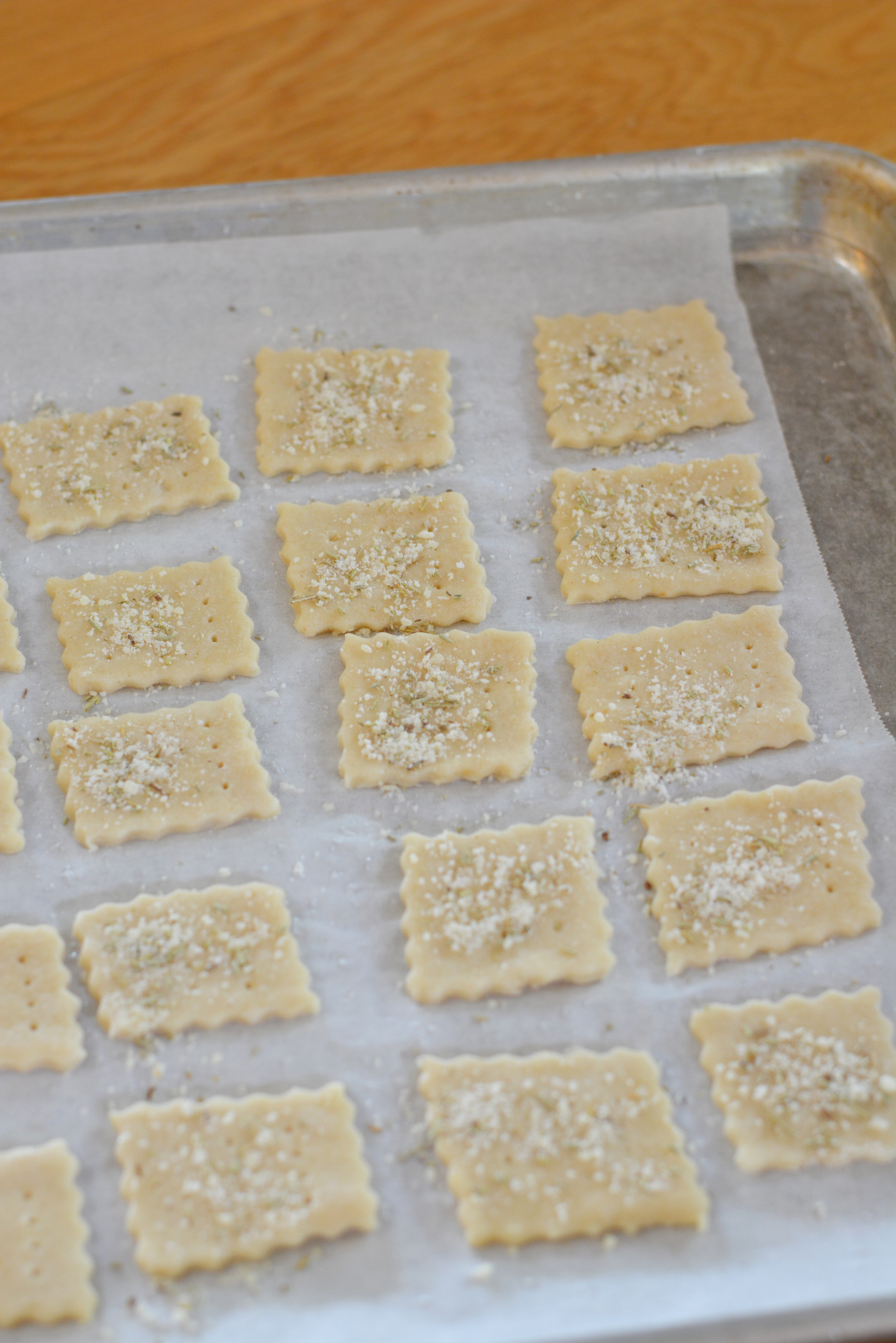 Make Your Own Garlic Rosemary Parmesan Crackers