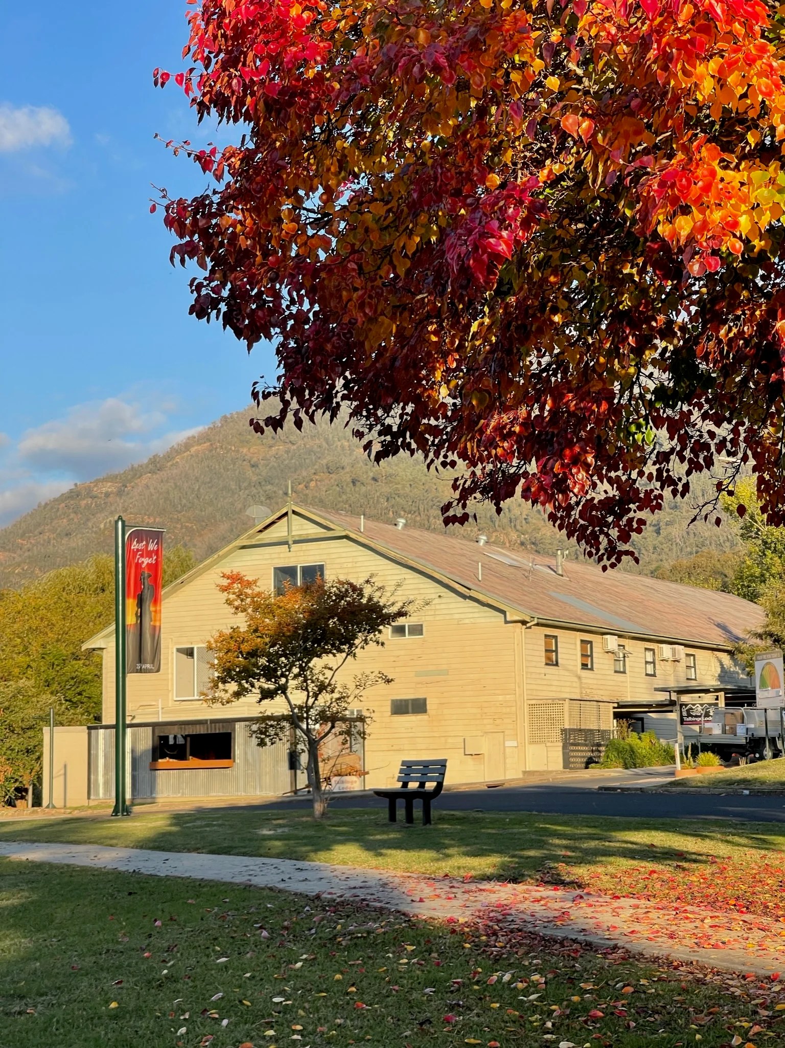 Talbingo Lodge Group Stays + Celebrations