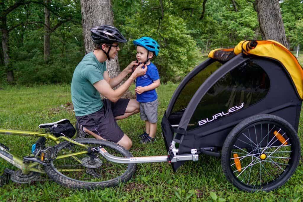 How To Attach Burley Bee To Bike at Francisco Ward blog