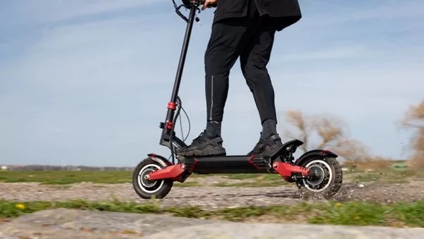 Varla Eagle One Scooter 2.0: Intelligence Meets Performance