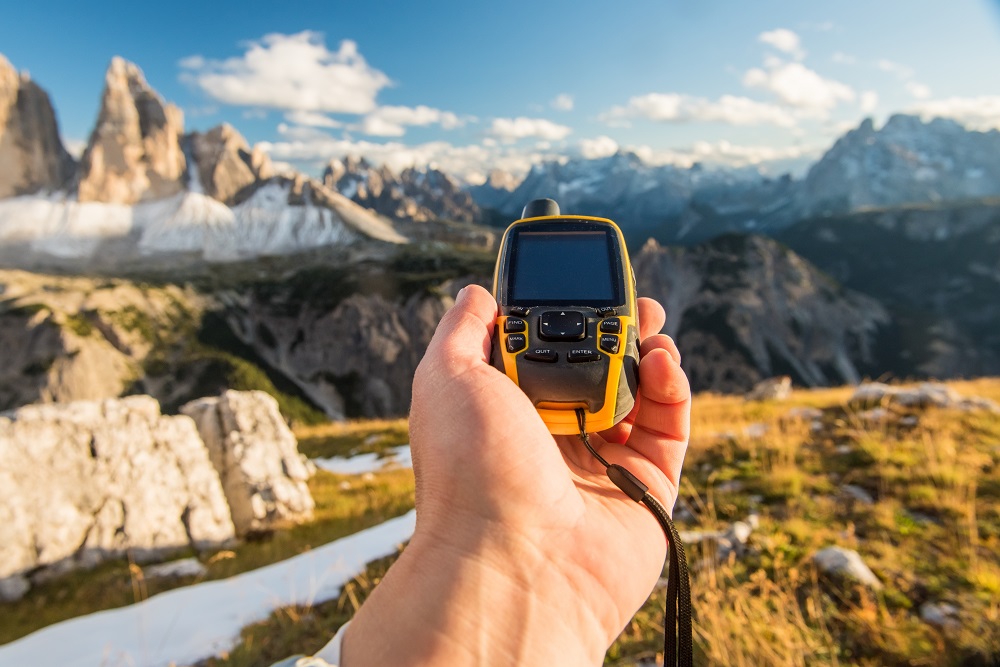 Best Hiking GPS for Backcountry Adventures 2021 Buyer's Guide