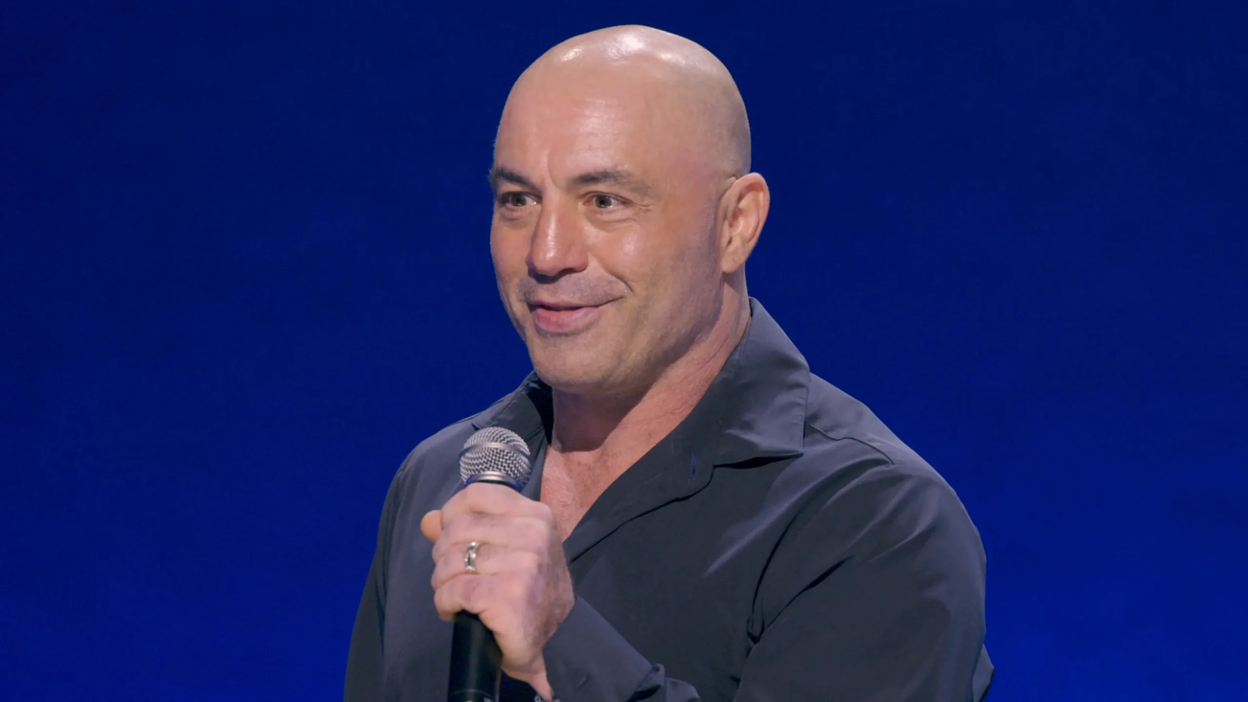 Joe Rogan Net Worth 2024 How Much Does He Make? Talk in emoji