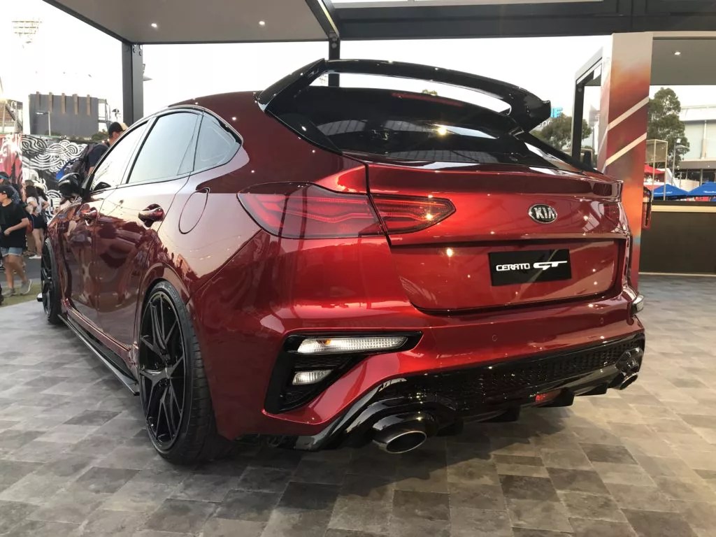 Kia Cerato GT Exclusive Showcar Talking Torque