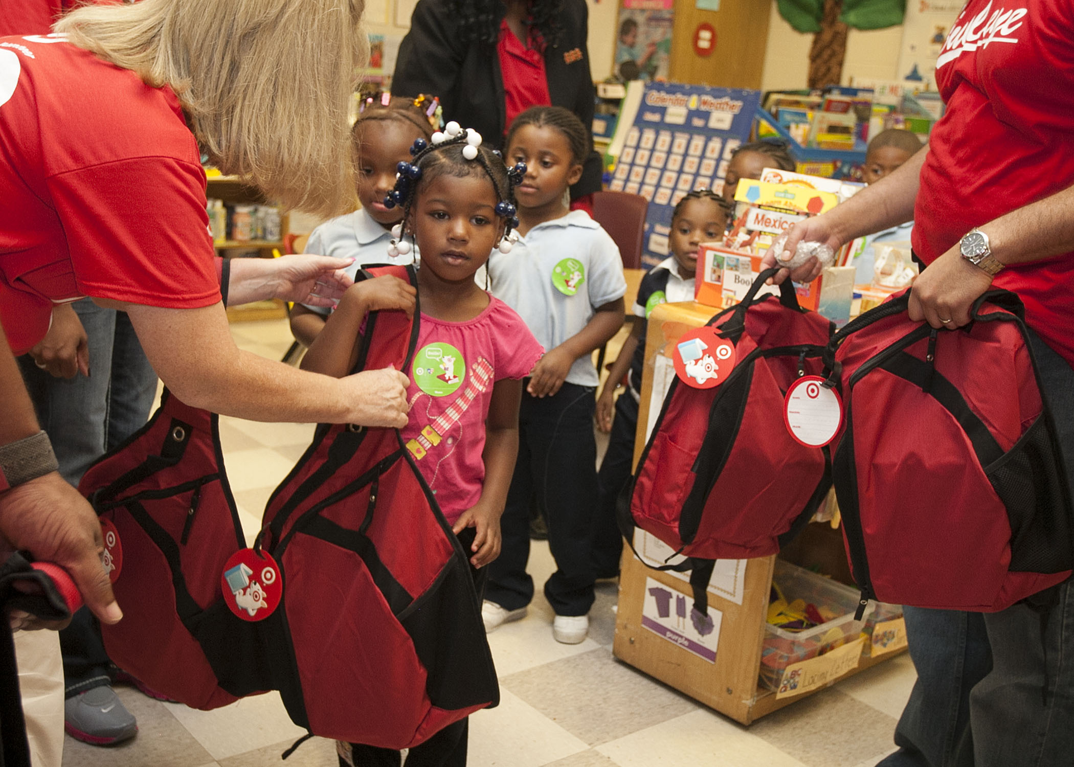 Gideons Elementary Unveils Newly Renovated Library from Target and The