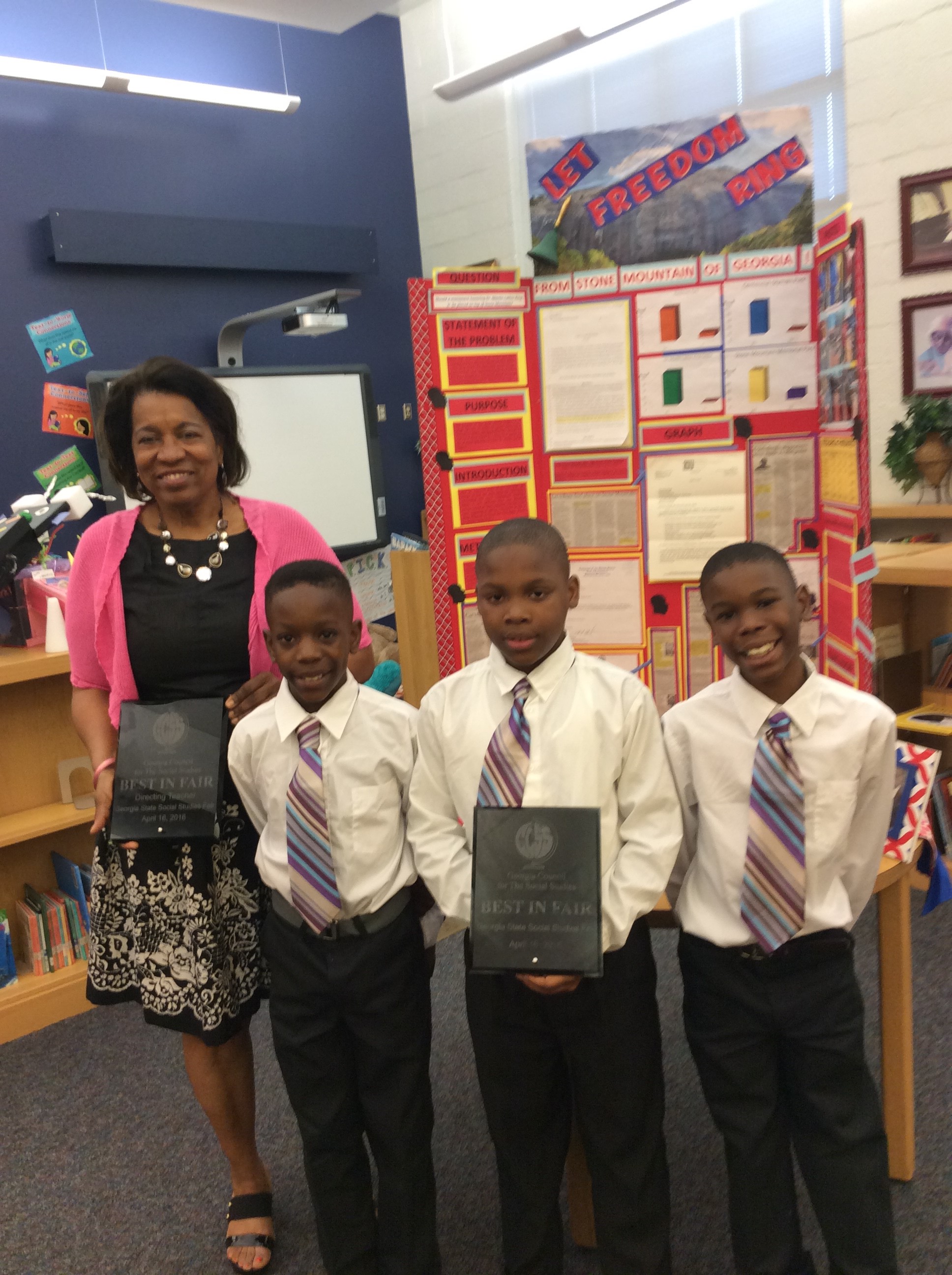 Slater Elementary Students Receive Top Award at State Social Studies