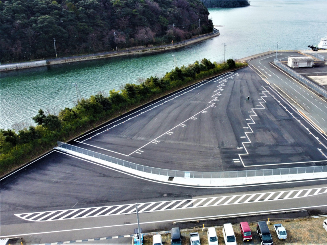 玉井建設株式会社 土木工事、舗装工事、人工芝、アスファルト合材の事なら京都府/宇治市/京都市/ 玉井建設/玉井道路