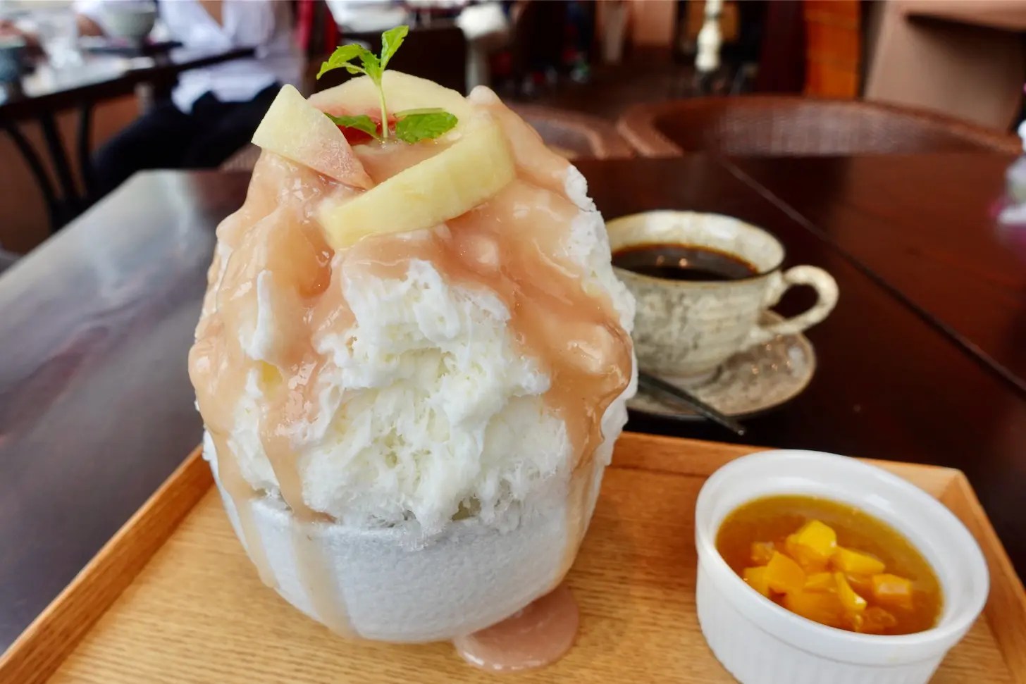 町田「茶房 中野屋」で日光の天然氷でつくるかき氷を食べてきた 多摩ポン