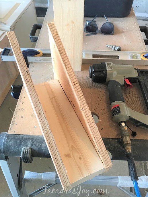 A Simple DIY Garage Lumber Rack that YOU can build! ⋆ Tamara's Joy