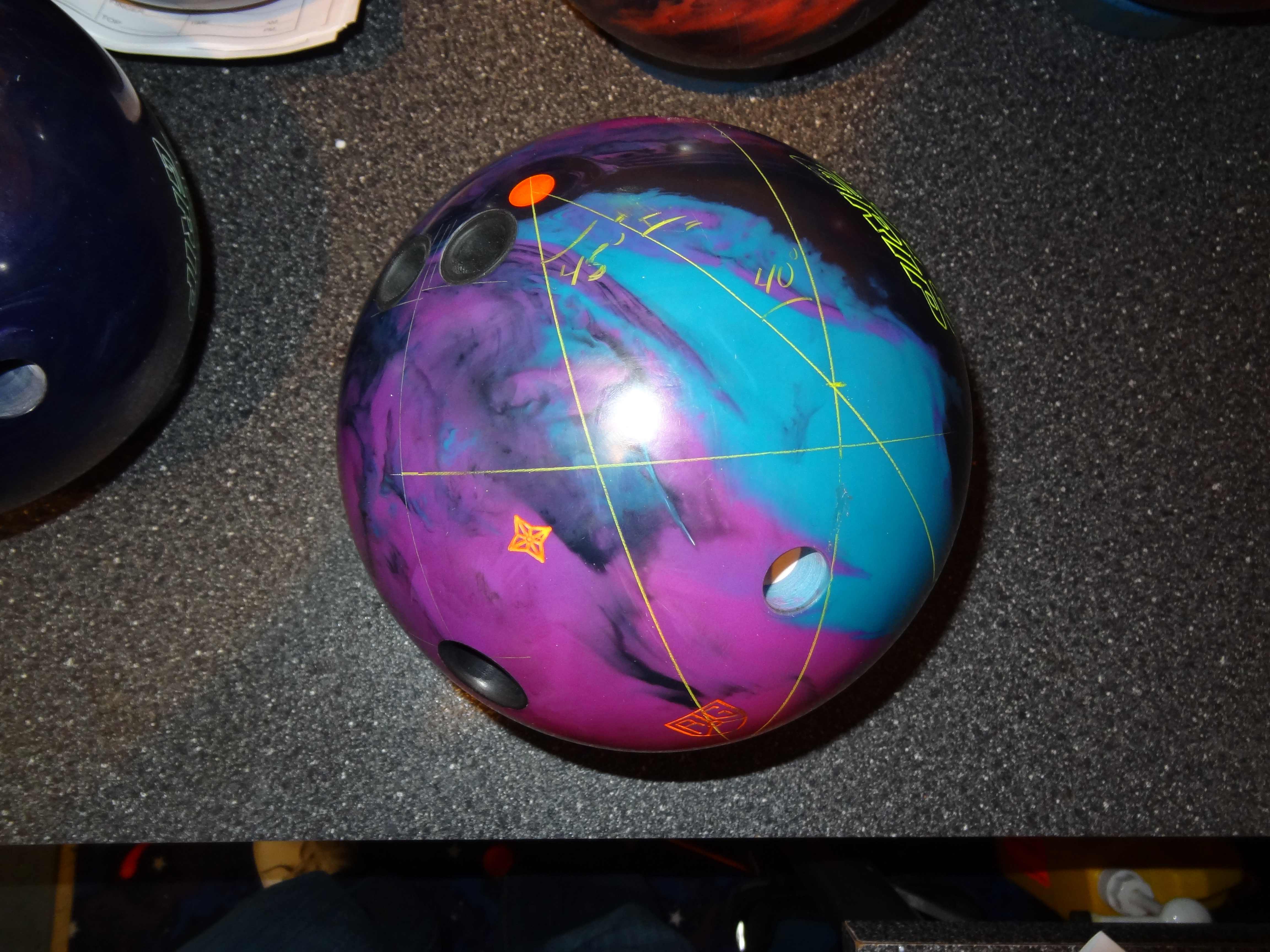 Roto Grip Defiant Bowling Ball Review Tamer Bowling