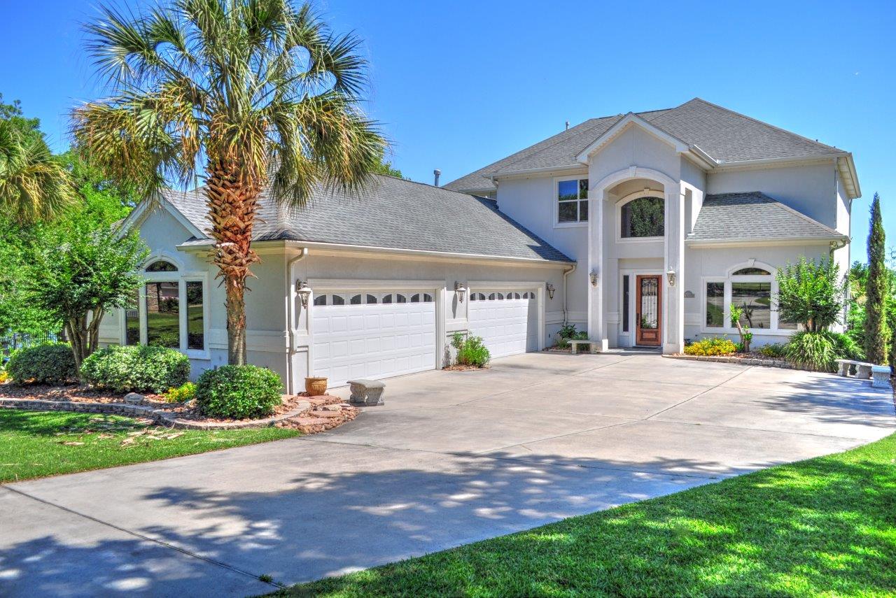 Lake Conroe Real Estate Realtors at Tameric Realty Montgomery Texas