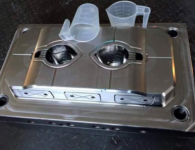 Manufacturer of Pressure Die Casting Tools SVEE Industries Tamil Crew