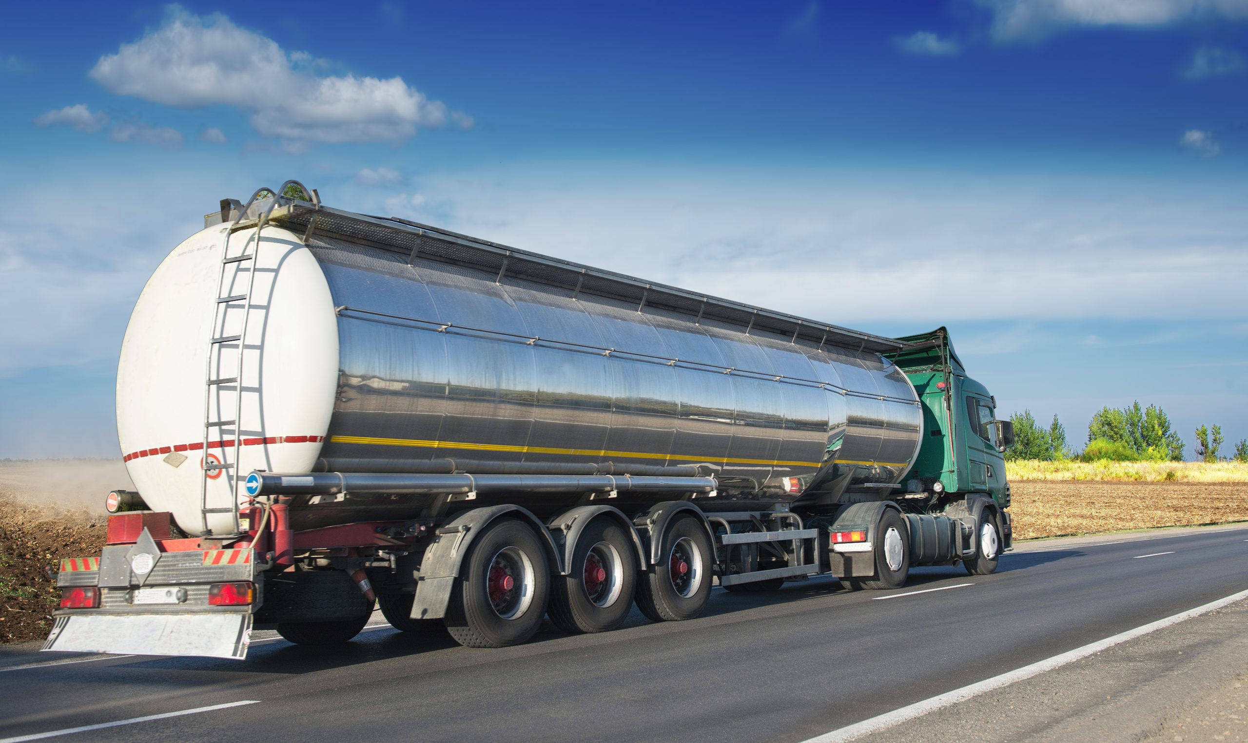 4 Tips For Transporting Liquid Cargo Tamildada