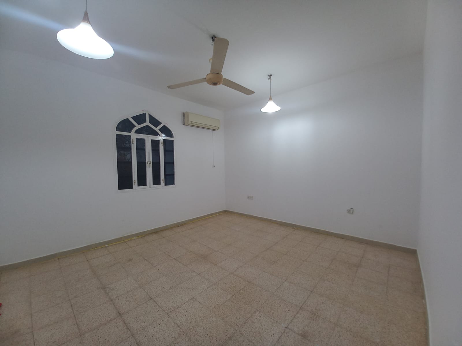 Commercial and Residential TwinVilla for Rent in Al Hail North REF