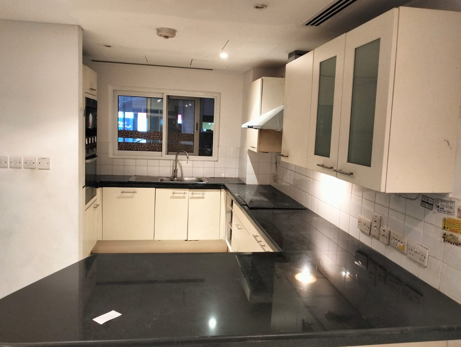 Luxury Townhouse for sale in AL Mouj REF 514TA