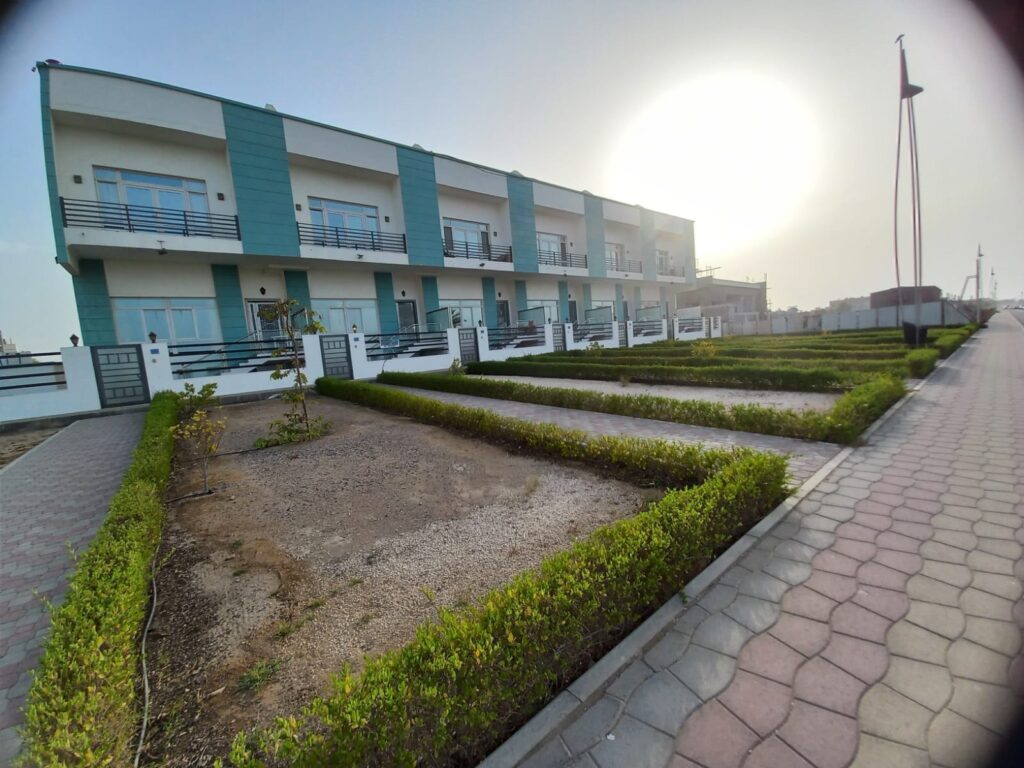 Sea View Villa for Rent in Al Hail North REF 34BA Tamlik Real