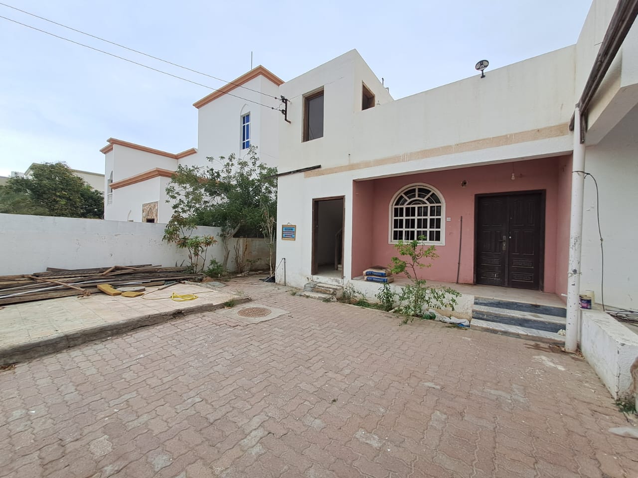 Nice Standalone Villa for Rent in Al Hail South REF 364YB Tamlik Real Estate Companies in