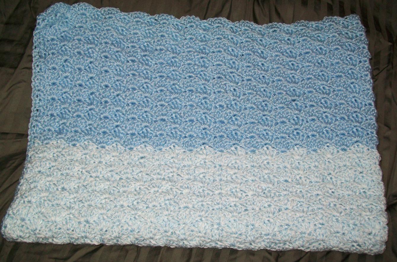 Scallop Stitch Baby Afghan Completed!